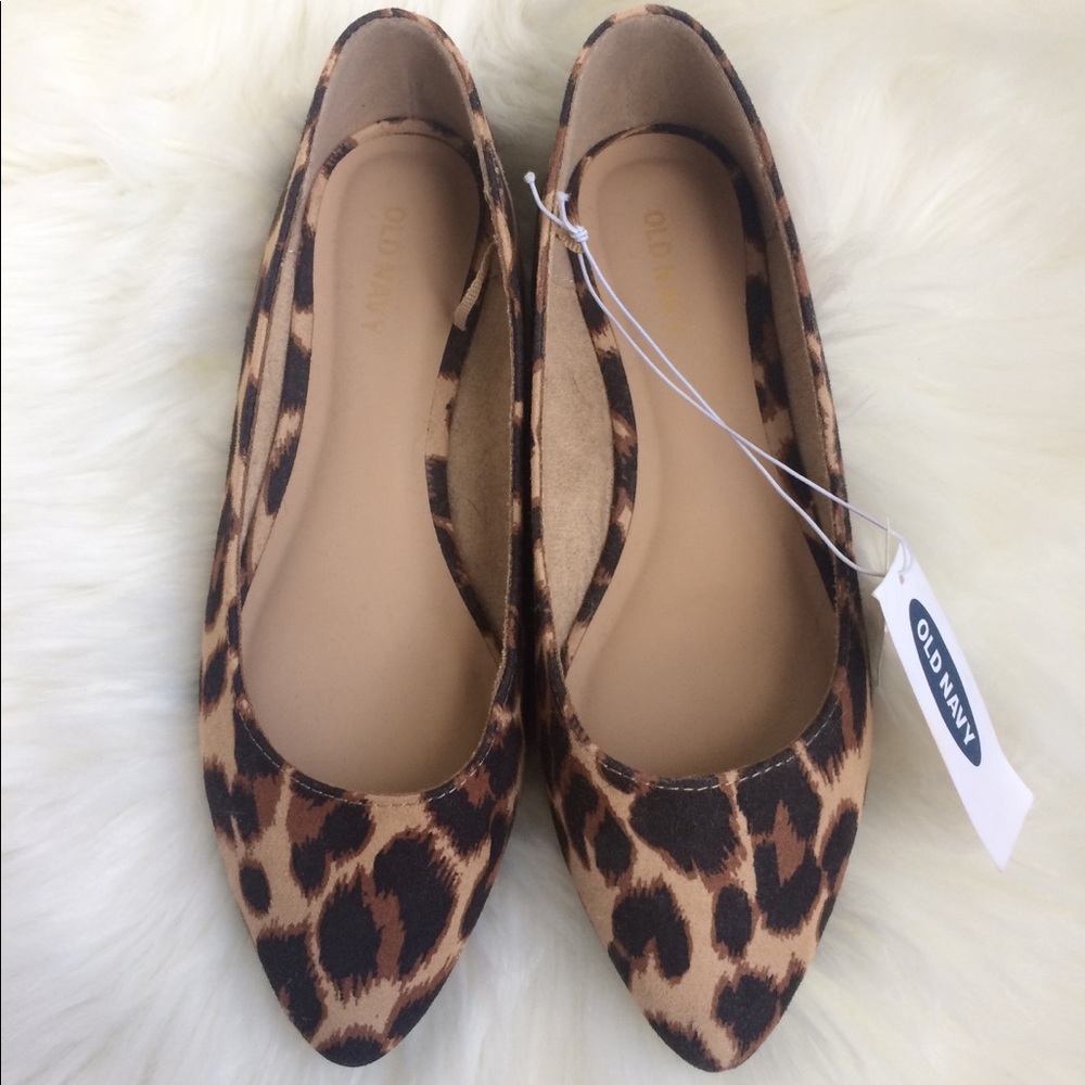 FINAL PRICE Old Navy Leopard Pointed Toe Flats